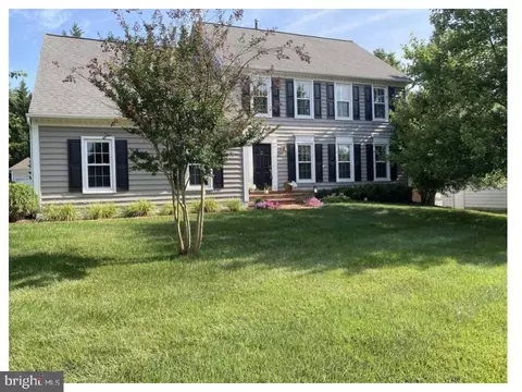 17565 Gatsby Ter, Olney, MD 20832