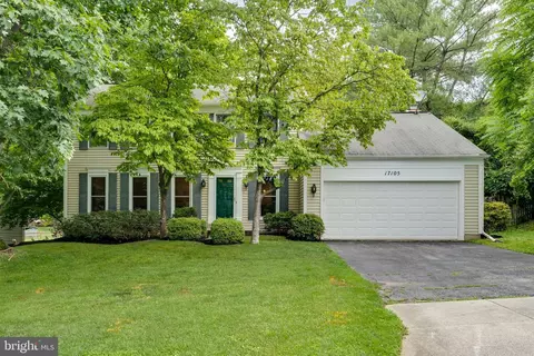 17105 Founders Mill Dr, Derwood, MD 20855