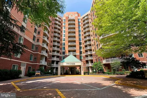 7500 Woodmont Ave #S717, Bethesda, MD 20814