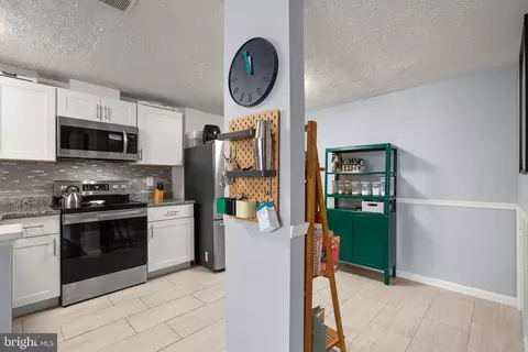 11218 Legato Way, Silver Spring, MD 20901 photo 18