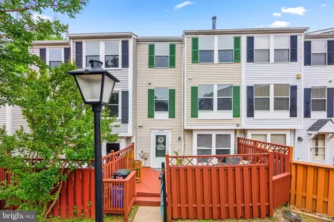 11218 Legato Way, Silver Spring, MD 20901
