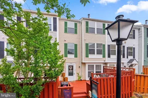 11218 Legato Way, Silver Spring, MD 20901 photo 4