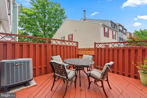 11218 Legato Way, Silver Spring, MD 20901 photo 8