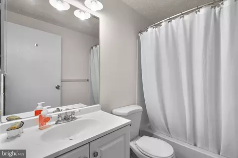 11218 Legato Way, Silver Spring, MD 20901 photo 31