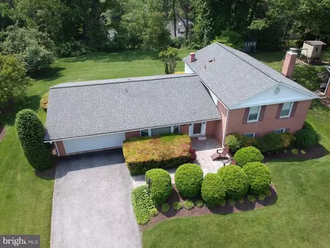 14728 Cobblestone Dr, Silver Spring, MD 20905