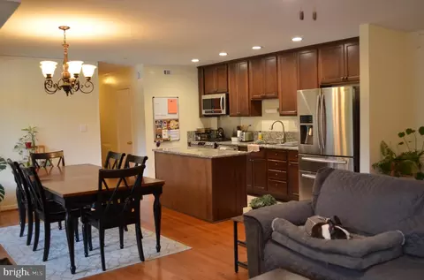 12301 Braxfield Ct #377, Rockville, MD 20852