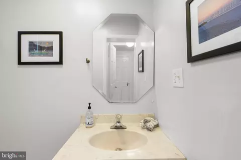 10325 Parkman Rd, Silver Spring, MD 20903 photo 19