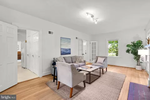 10325 Parkman Rd, Silver Spring, MD 20903 photo 8
