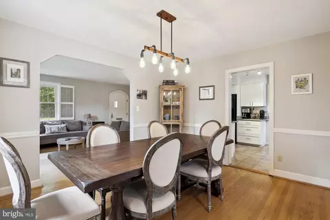 123 Normandy Dr, Silver Spring, MD 20901 photo 11