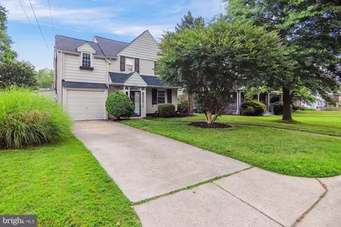 123 Normandy Dr, Silver Spring, MD 20901 photo 4