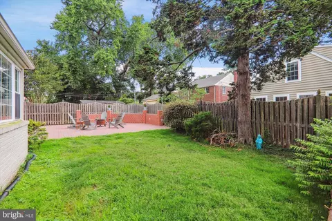 123 Normandy Dr, Silver Spring, MD 20901 photo 45