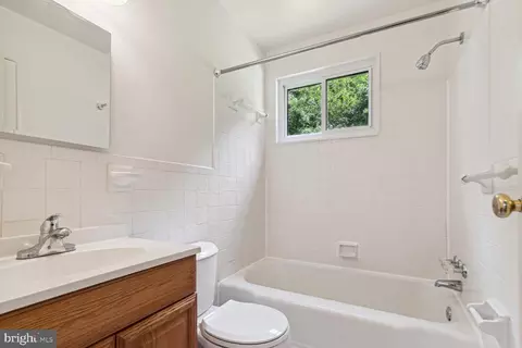 11415 Sherrie Ln, Silver Spring, MD 20902 photo 12