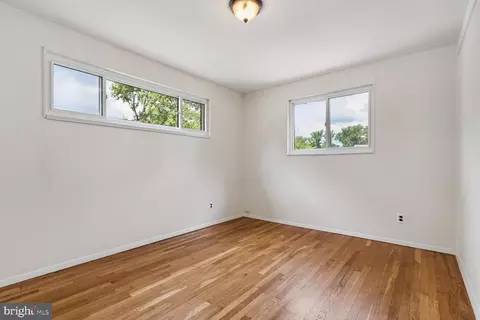 11415 Sherrie Ln, Silver Spring, MD 20902 photo 8