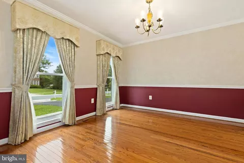 14505 Sandy Ridge Rd, Silver Spring, MD 20905 photo 6