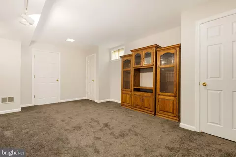 14505 Sandy Ridge Rd, Silver Spring, MD 20905 photo 32