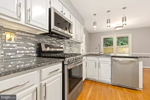 14505 Sandy Ridge Rd, Silver Spring, MD 20905 photo 16