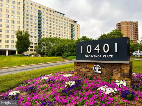 10401 Grosvenor Pl #1521, Rockville, MD 20852