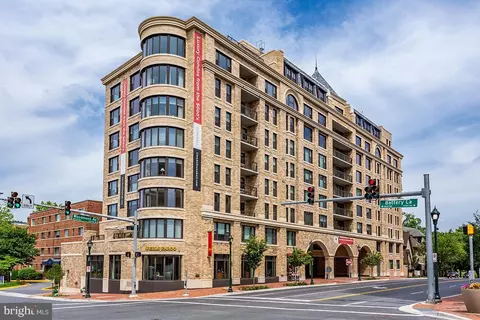 8302 Woodmont Ave #501, Bethesda, MD 20814