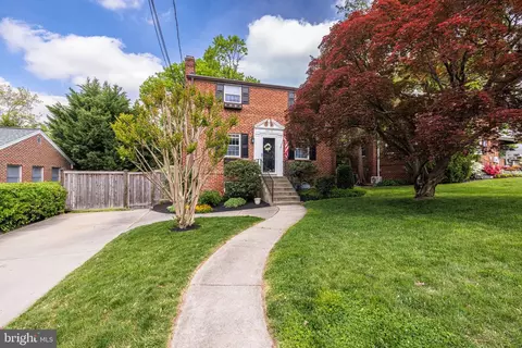 2613 Spencer Rd, Chevy Chase, MD 20815