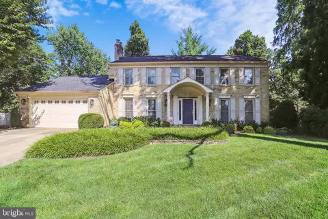 12609 Stable House Ct, Potomac, MD 20854