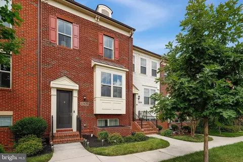 22426 Broadway Ave, Clarksburg, MD 20871