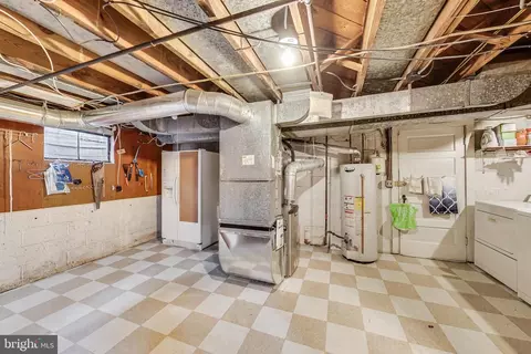 9608 Sutherland Rd, Silver Spring, MD 20901 photo 39
