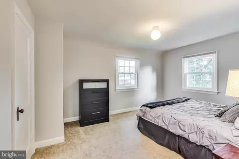 9608 Sutherland Rd, Silver Spring, MD 20901 photo 19