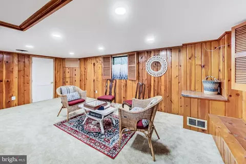 9608 Sutherland Rd, Silver Spring, MD 20901 photo 35