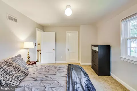 9608 Sutherland Rd, Silver Spring, MD 20901 photo 20