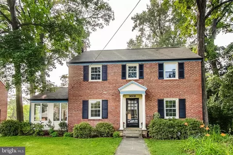 9608 Sutherland Rd, Silver Spring, MD 20901 photo 3