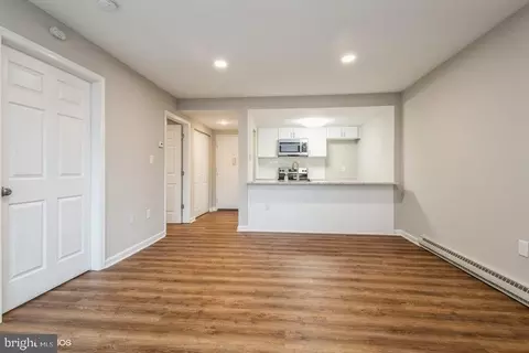 3398 Gleneagles Dr #73-1A, Silver Spring, MD 20906 photo 4