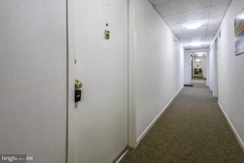 3398 Gleneagles Dr #73-1A, Silver Spring, MD 20906 photo 3