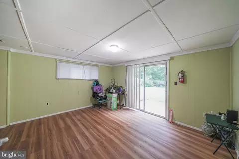 9425 Curran Rd, Silver Spring, MD 20901 photo 17