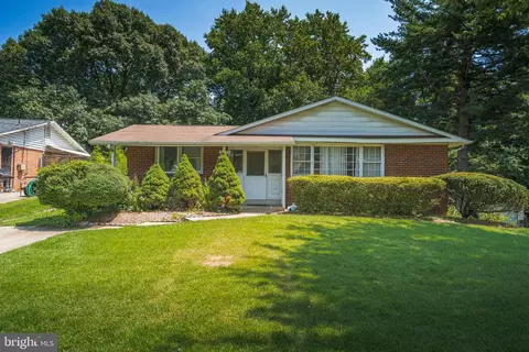 9425 Curran Rd, Silver Spring, MD 20901