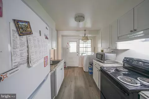 9425 Curran Rd, Silver Spring, MD 20901 photo 13