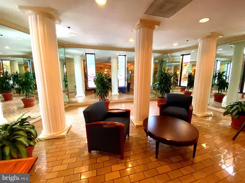 15107 Interlachen Dr #2-503, Silver Spring, MD 20906