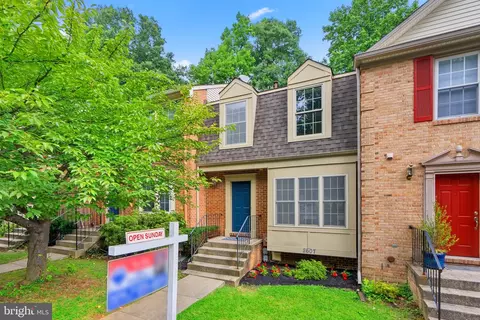 2607 Chivalry Ct, Silver Spring, MD 20902