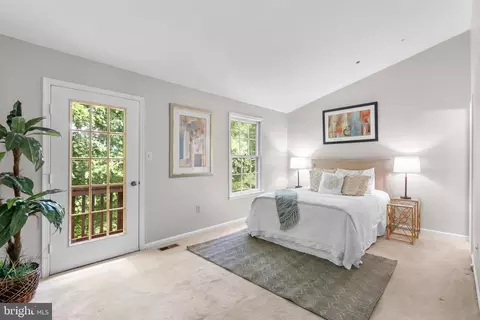 2607 Chivalry Ct, Silver Spring, MD 20902 photo 11