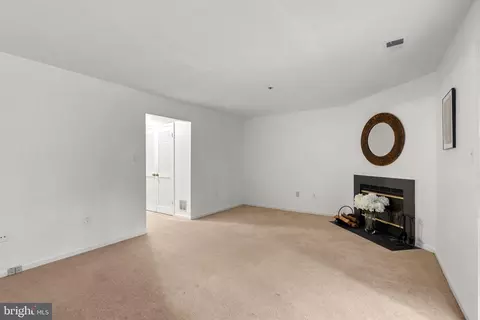2607 Chivalry Ct, Silver Spring, MD 20902 photo 28