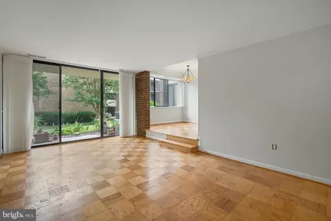 9903 Blundon Dr #6-102, Silver Spring, MD 20902 photo 5