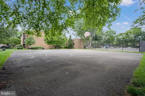 9903 Blundon Dr #6-102, Silver Spring, MD 20902 photo 24