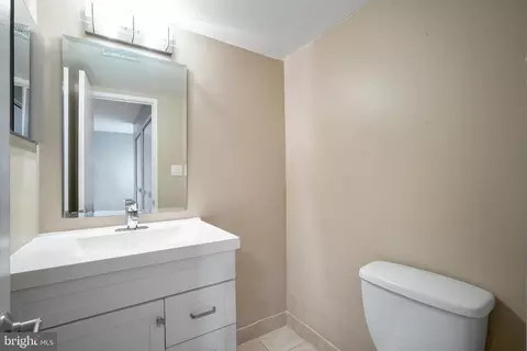 9903 Blundon Dr #6-102, Silver Spring, MD 20902 photo 17