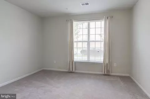 3911 Doc Berlin Dr #17, Silver Spring, MD 20906 photo 11