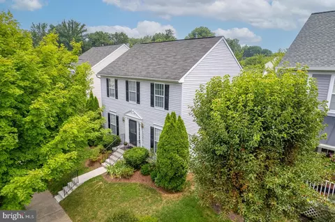 19504 Bowman Ridge Dr, Germantown, MD 20874