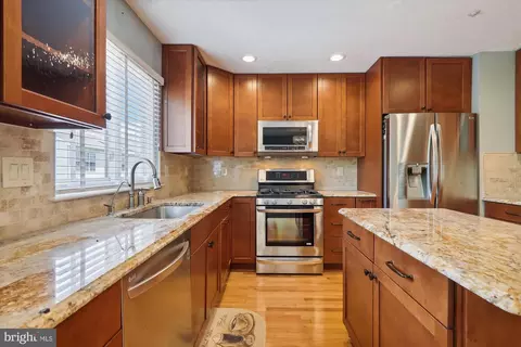 2220 Bear Valley Ter, Silver Spring, MD 20906 photo 10
