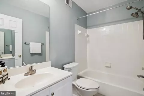 2220 Bear Valley Ter, Silver Spring, MD 20906 photo 13