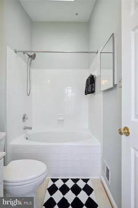 2220 Bear Valley Ter, Silver Spring, MD 20906 photo 19