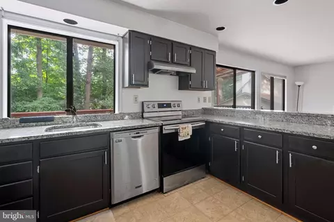 1516 Ainsley Rd, Silver Spring, MD 20904 photo 4