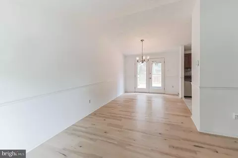 3040 Schubert Dr, Silver Spring, MD 20904 photo 4