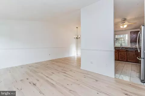 3040 Schubert Dr, Silver Spring, MD 20904 photo 3